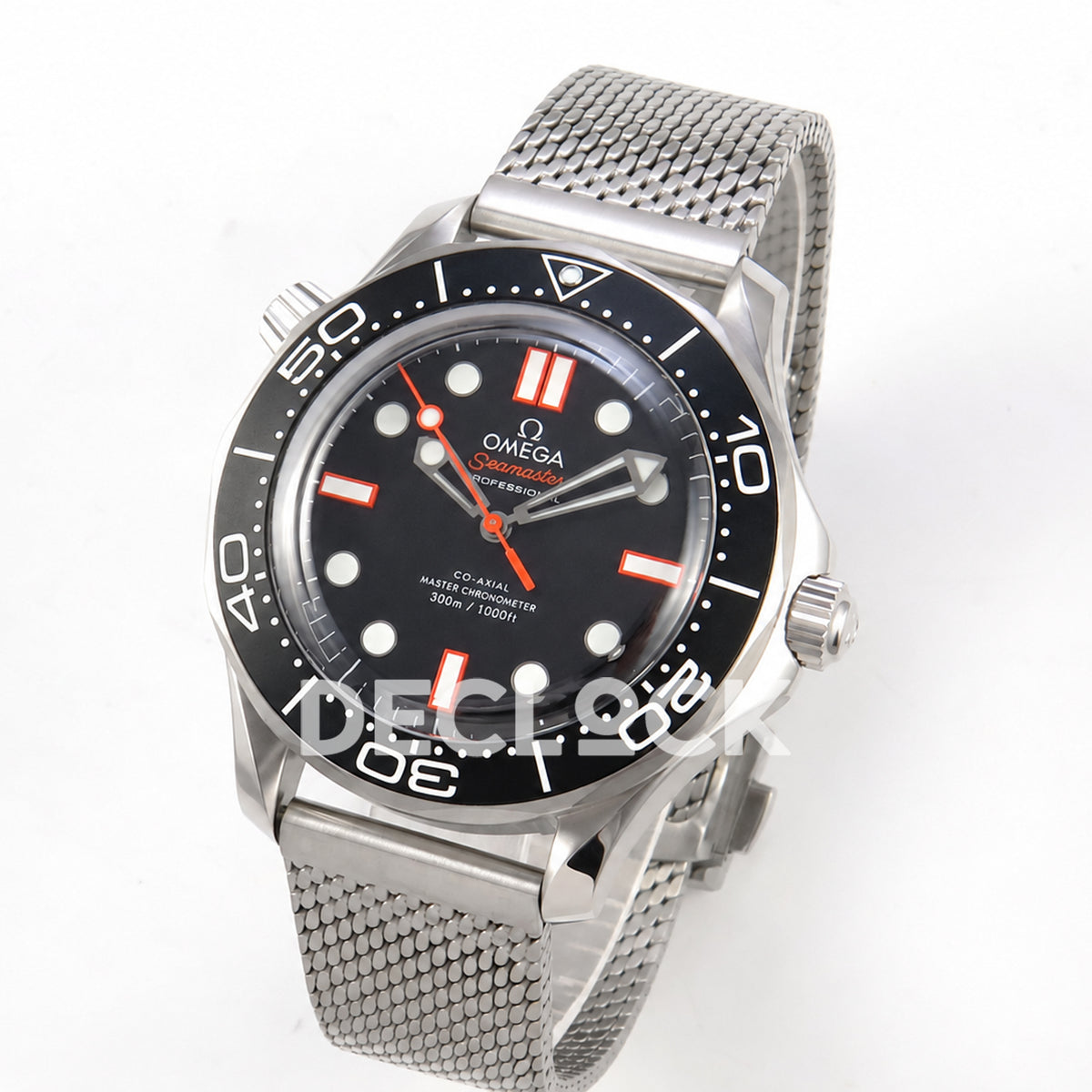 Omega Seamaster Diver 300M Black Dial Orange Second Hand Steel Mesh ORF 8806 Free Sprung — angled dial view
