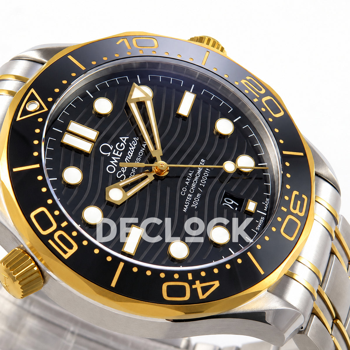 Omega Seamaster Diver 300M ORF black dial steel and yellow gold 8800 Free Sprung — angled dial detail