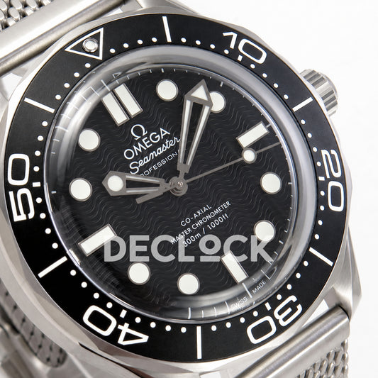 Omega Seamaster Diver 300M Black Wave Dial Steel Mesh ORF 8806 Free Sprung — dial detail