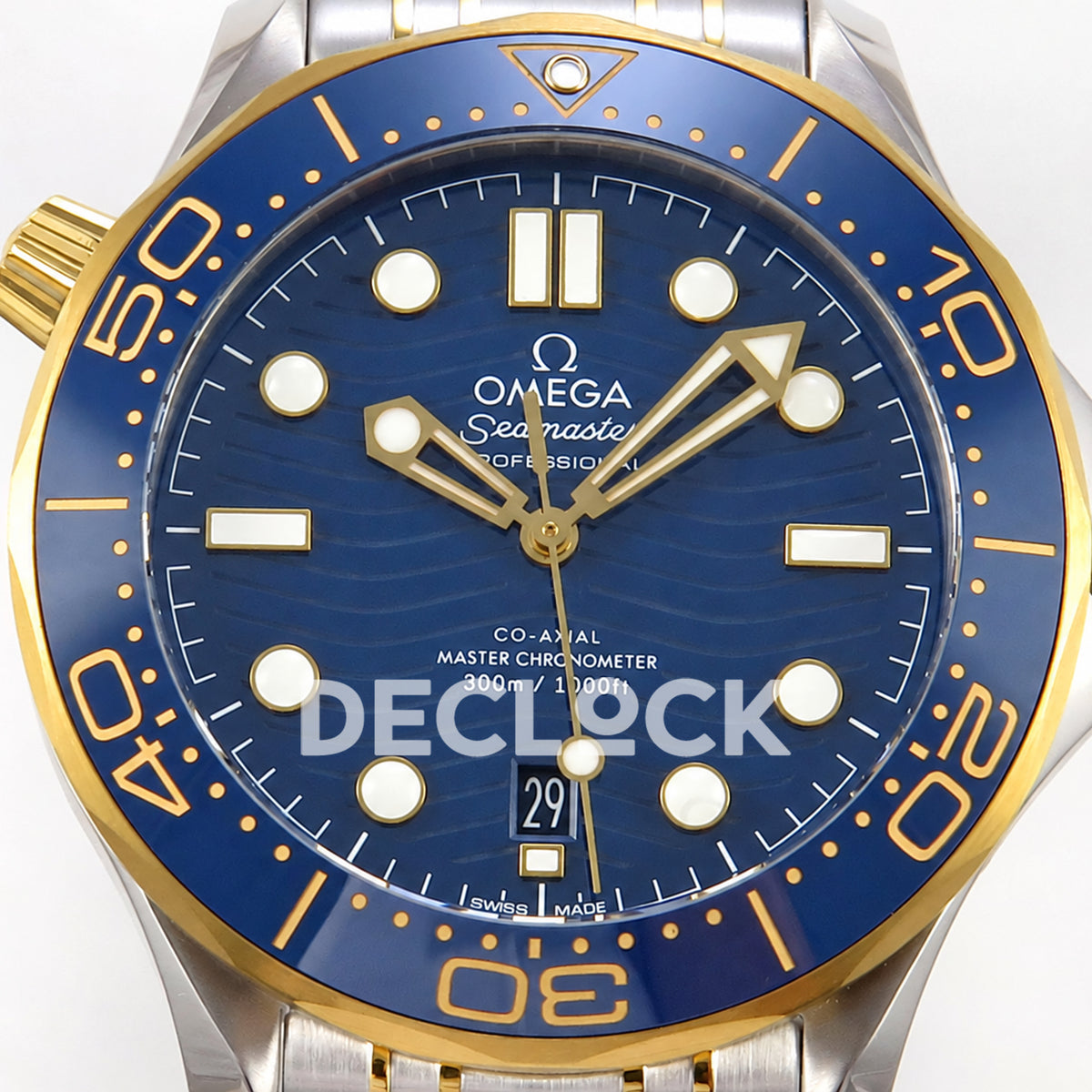 Omega Seamaster Diver 300M ORF Blue Steel Yellow Gold 8800 Free Sprung — front dial close up