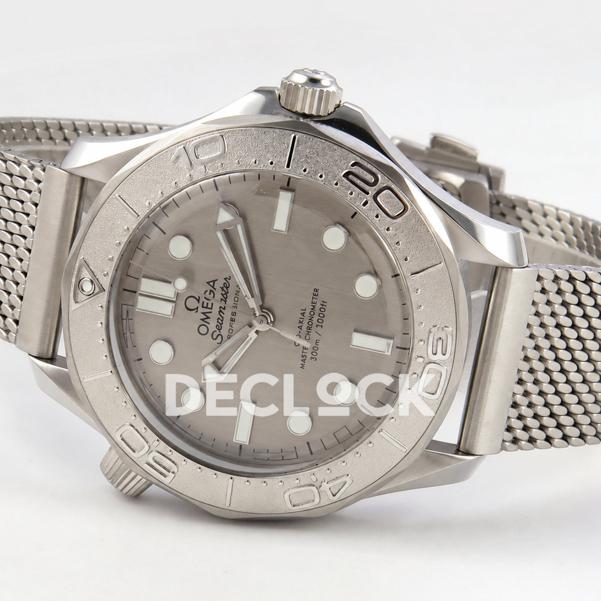 Omega Seamaster Diver 300M Gray Dial Steel Mesh ORF 8806 Free Sprung — full watch side angle