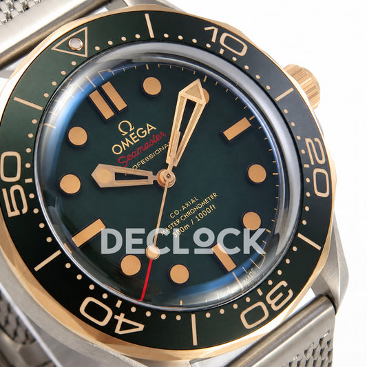 Omega Seamaster Diver 300M Green Titanium Bronze Gold ORF 8806 Free Sprung — dial detail
