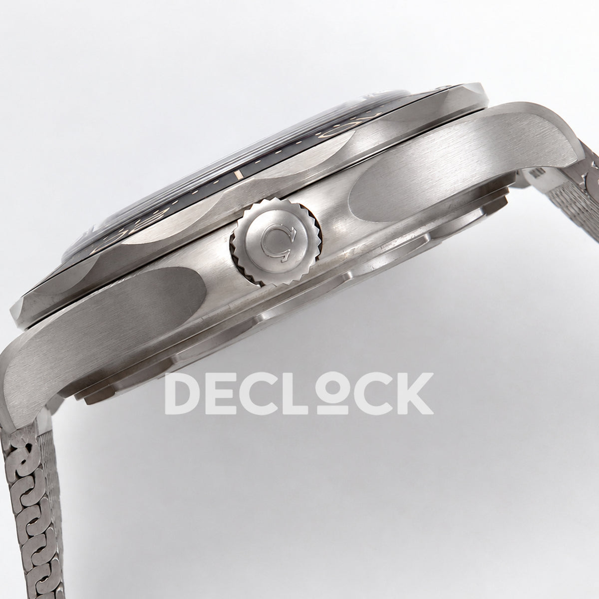 Omega Seamaster Diver 300M No Time To Die ORF titanium mesh 8806 Free Sprung — crown side profile