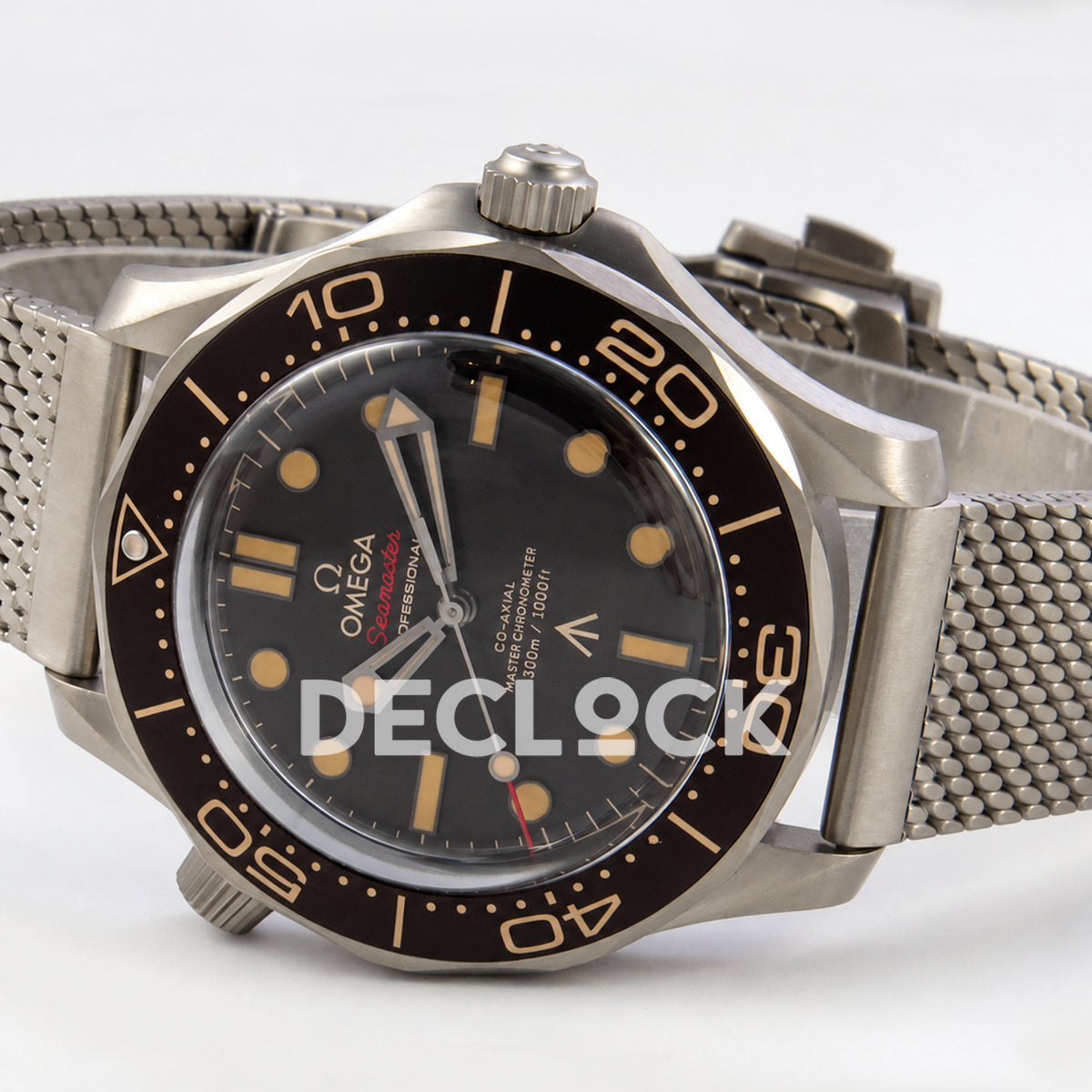 Omega Seamaster Diver 300M No Time To Die ORF titanium mesh 8806 Free Sprung — full watch side angle