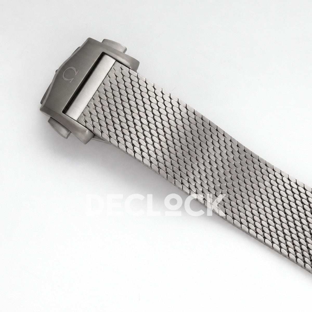 Omega Seamaster Diver 300M No Time To Die ORF titanium mesh 8806 Free Sprung — mesh bracelet and clasp
