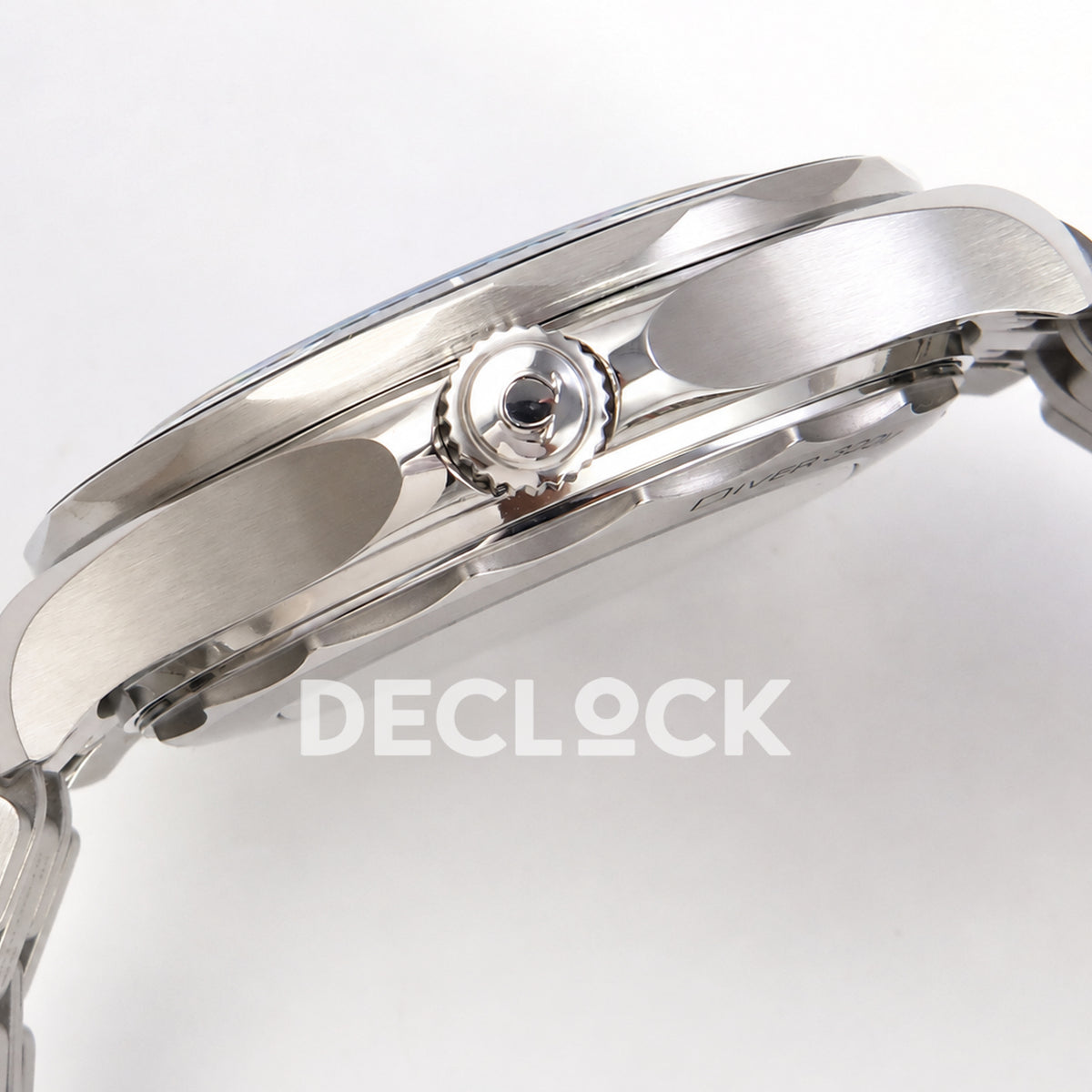 Omega Seamaster Diver 300M ORF white dial steel 8800 Free Sprung — crown side profile