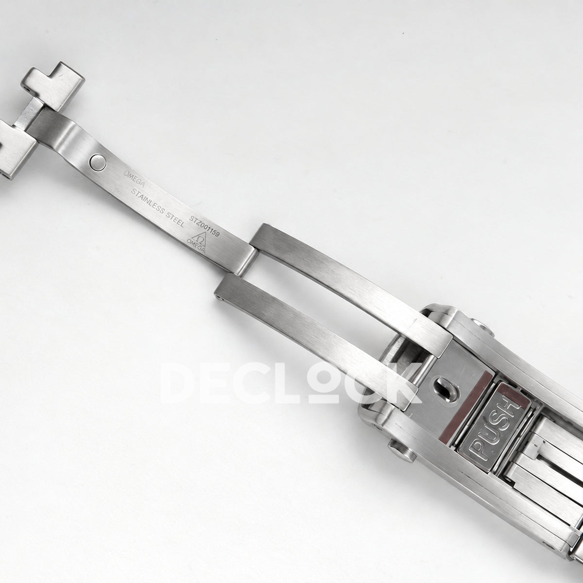 Omega Seamaster Diver 300M ORF white dial steel 8800 Free Sprung — open clasp interior