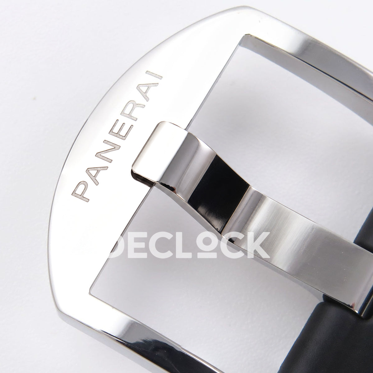 Panerai Luminor Due Luna Rossa PAM01381 White Dial VSF P900 replica - buckle engraving