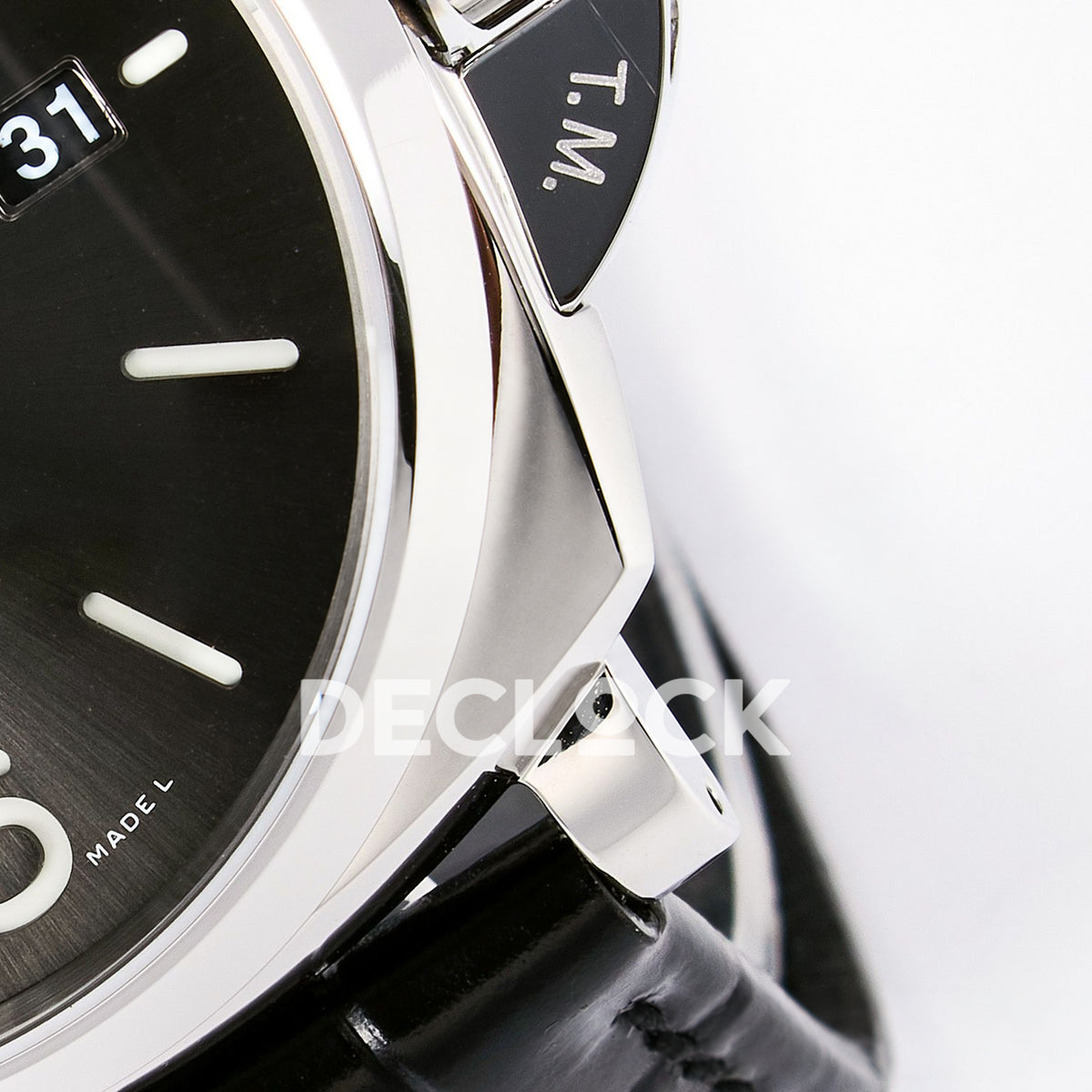 Panerai Luminor Due PAM01250 Anthracite Dial Black Leather VSF P900 replica - case edge detail