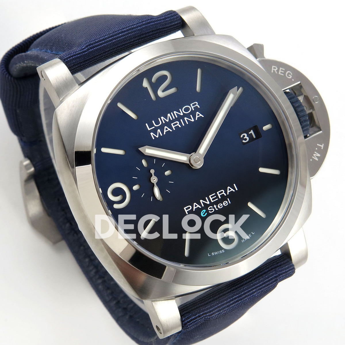Panerai Luminor Marina Blu Profondo PAM01157 Blue Nylon VSF P9010 Updated replica - dial angle left