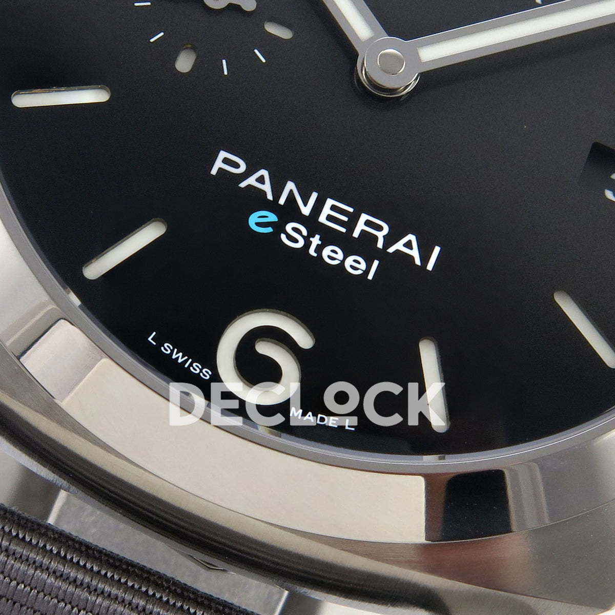 Panerai Luminor Marina Grigio Roccia PAM01358 Grey Nylon VSF P9010 Updated replica - lower dial detail