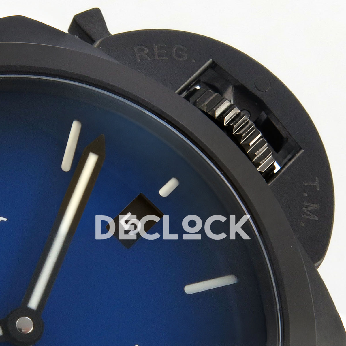 Panerai Luminor Marina Milan PAM02319 Blue Ombre DLC VSF P9010 replica - crown date detail