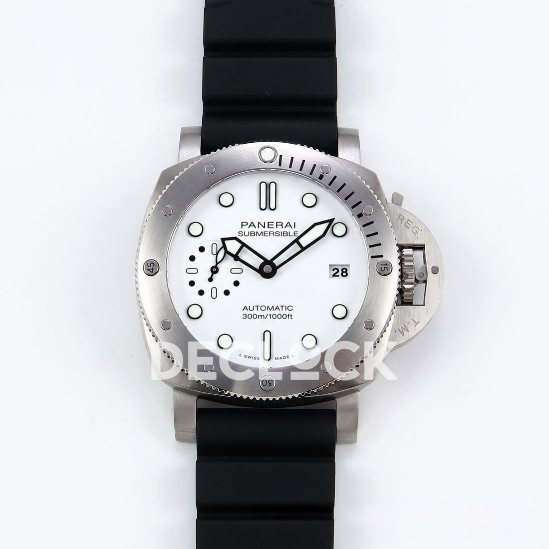 Panerai Submersible Bianco PAM02223 White Black Rubber VSF P900 replica - front PAM02223