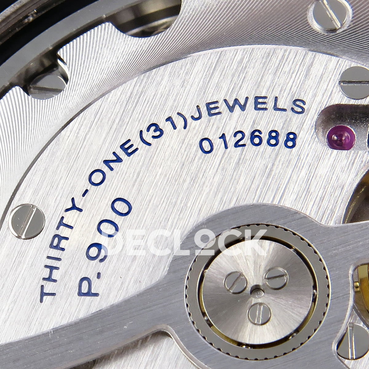 Panerai Submersible Bianco PAM02223 White Black Rubber VSF P900 replica - calibre engraving
