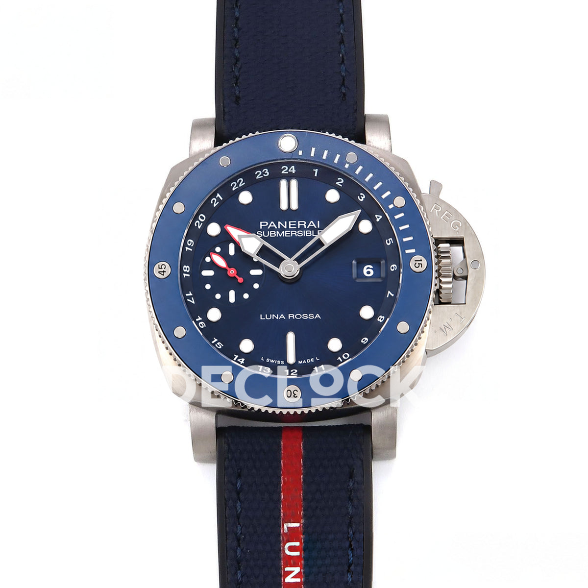 Panerai Submersible GMT Luna Rossa Titanio PAM01507 Blue Dial VSF P900 replica - front