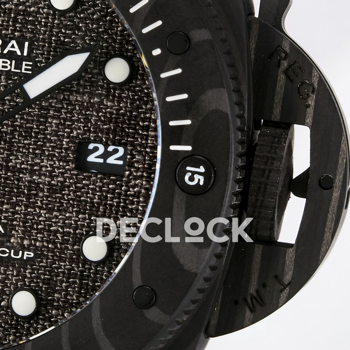 Panerai Submersible Luna Rossa PAM01039 Carbotech Black Rubber VSF Automatic replica - date crown closeup