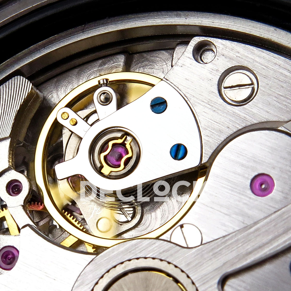 Panerai Submersible Luna Rossa PAM01565 Blue Dial VSF P900 replica - balance detail