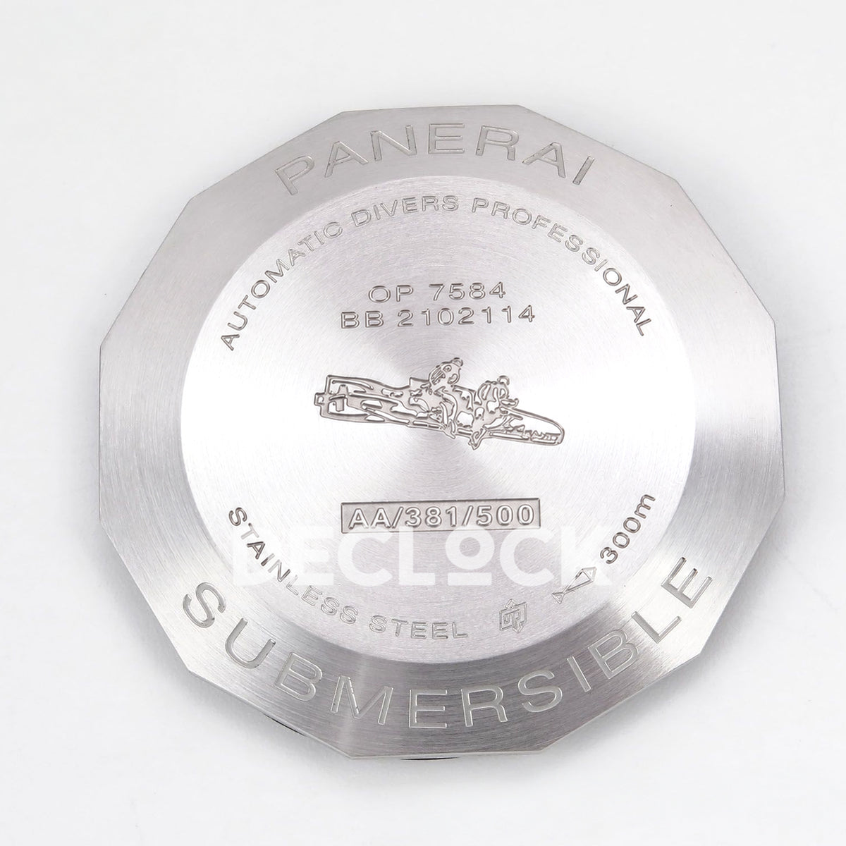 Panerai Submersible Luna Rossa PAM01579 White Dial VSF P900 replica - caseback exterior