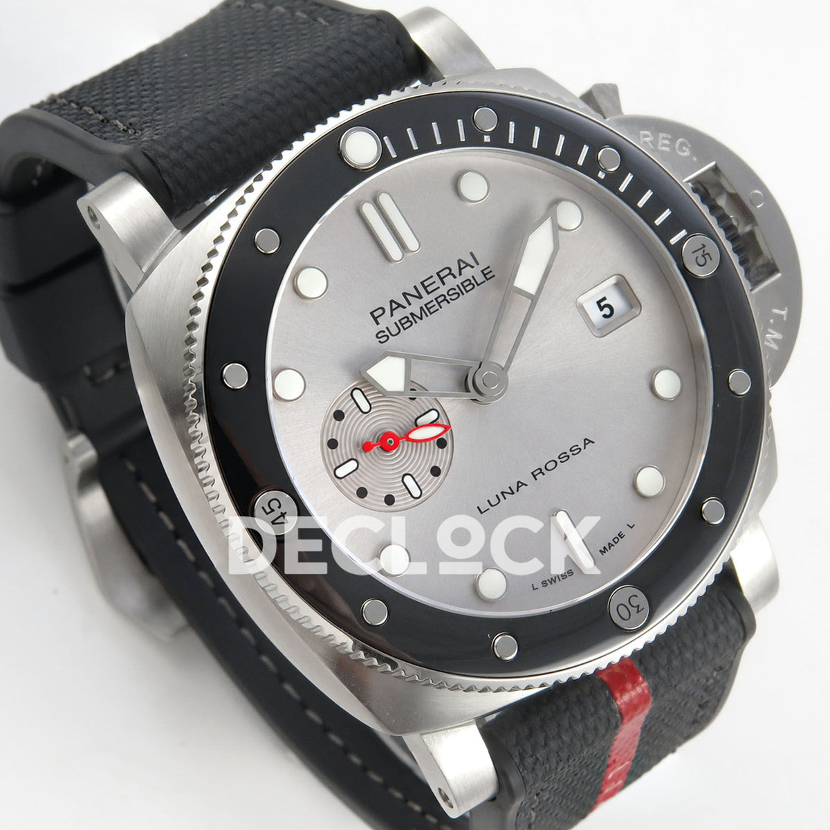 Panerai Submersible QuarantaQuattro Luna Rossa PAM01681 Silver Dial VSF P900 replica - dial angle left