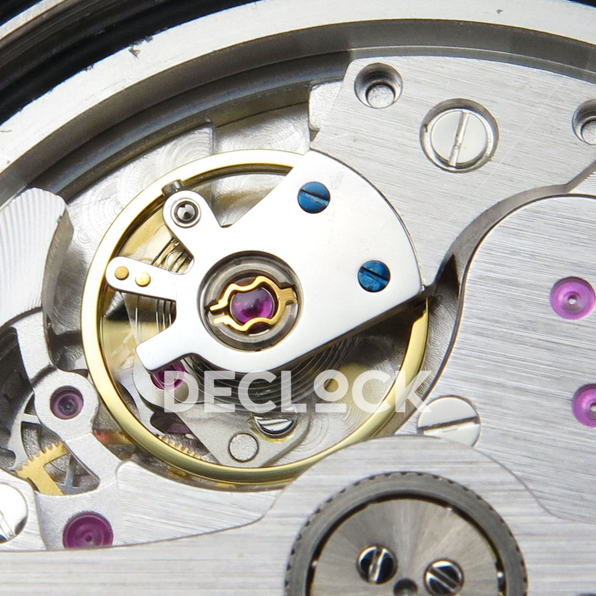 Panerai Submersible QuarantaQuattro Luna Rossa PAM01681 Silver Dial VSF P900 replica - balance detail