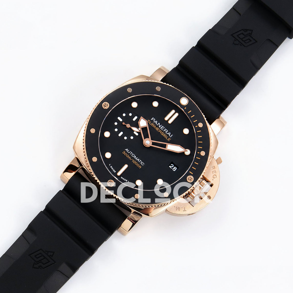 Panerai Submersible PAM02164 Rose Gold Black Rubber VSF P900 replica - dial angle left