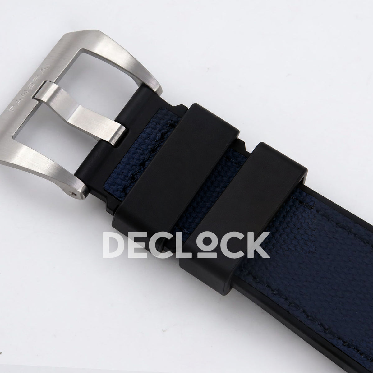 Panerai Submersible QuarantaQuattro Luna Rossa PAM01391 Blue Fabric VSF P900 replica - fabric strap buckle