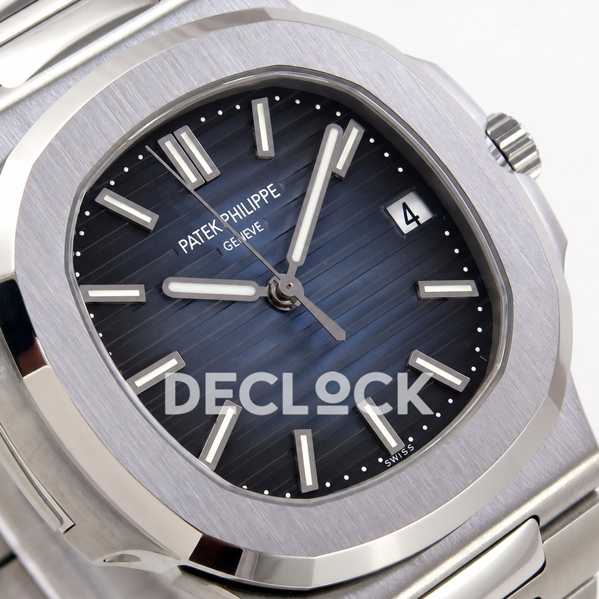 Patek Philippe Nautilus 5711 AGF, blue dial, DPB330 — dial angle