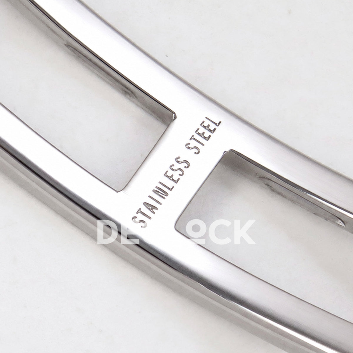 Patek Philippe Nautilus 5711 AGF, blue dial, DPB330 — steel engraving