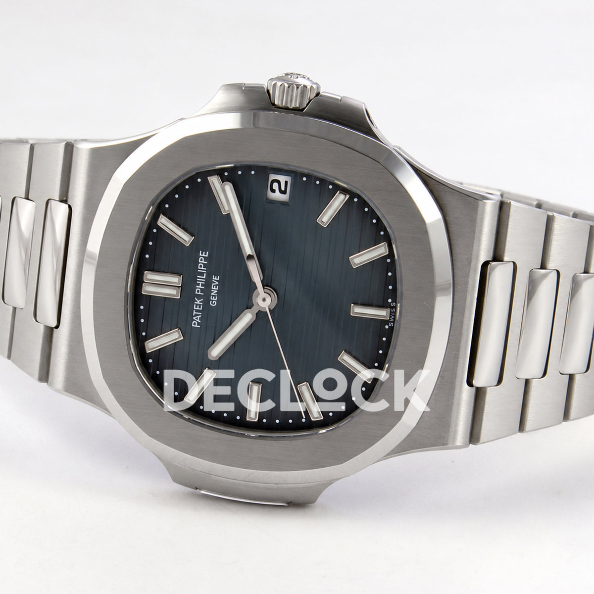 Patek Philippe Nautilus 5711 DDF 2006 V2, blue dial, DPB330 — bracelet reverse angle