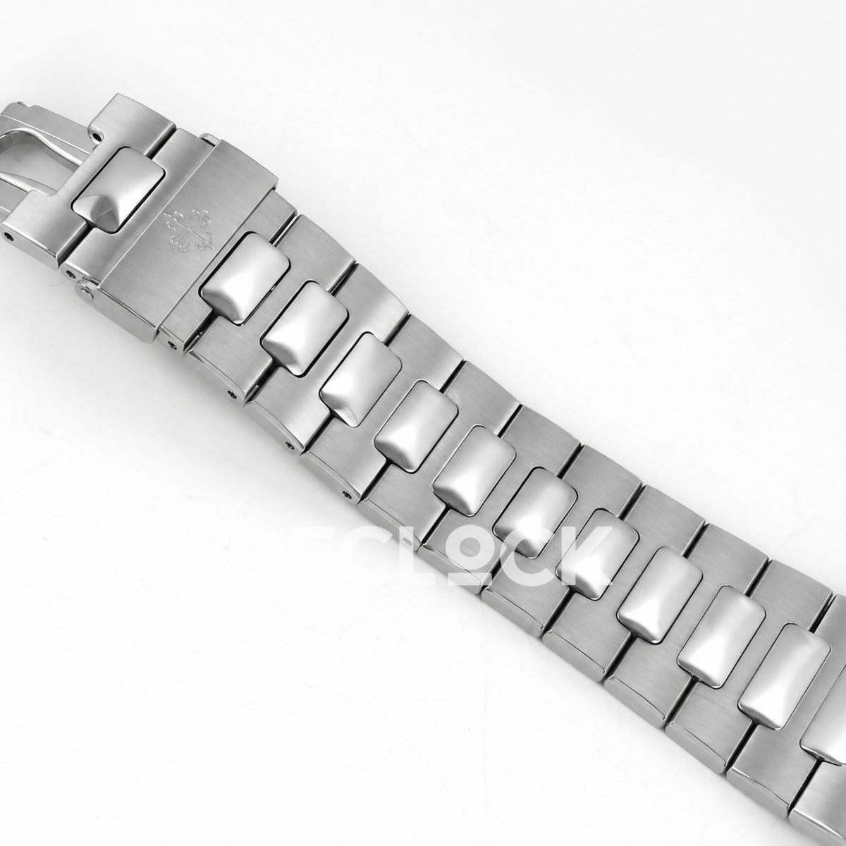Patek Philippe Nautilus 5711 PPF, blue dial, JH330 — bracelet clasp