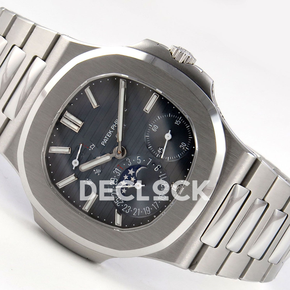 Nautilus 5712 WSF blue dial opposite angled case and bracelet detail