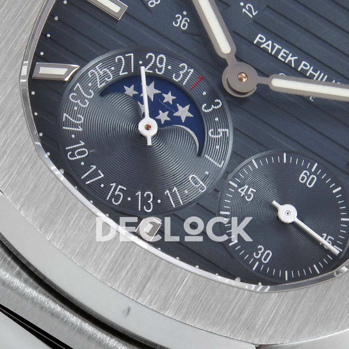 Nautilus 5712 WSF blue dial moonphase, date and small-seconds detail