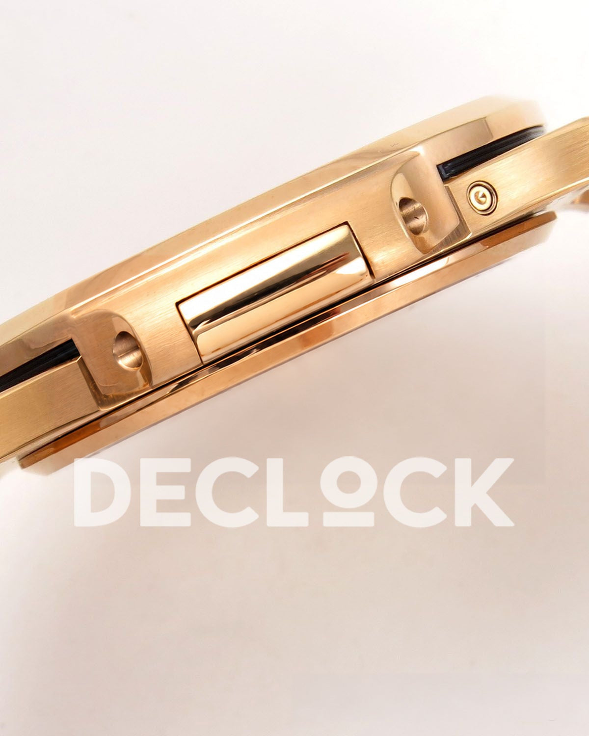 Patek Philippe Nautilus 5712 WSF rose gold watch, case flank and bracelet side view