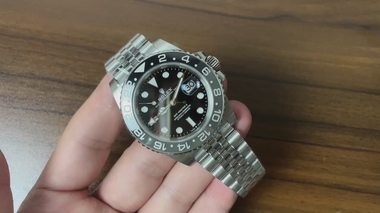 Replica Rolex GMT Master II 126710GRNR "Bruce Wayne" in Jubilee |  Declock.