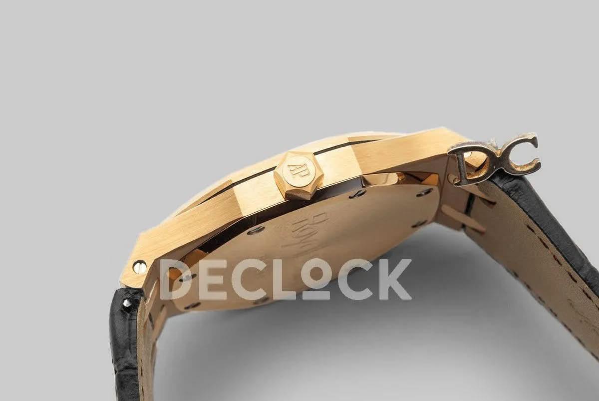 Replica Audemars Pigeut Royal Oak 15202 Gold Black Dial on Black Leather Strap |  Declock.