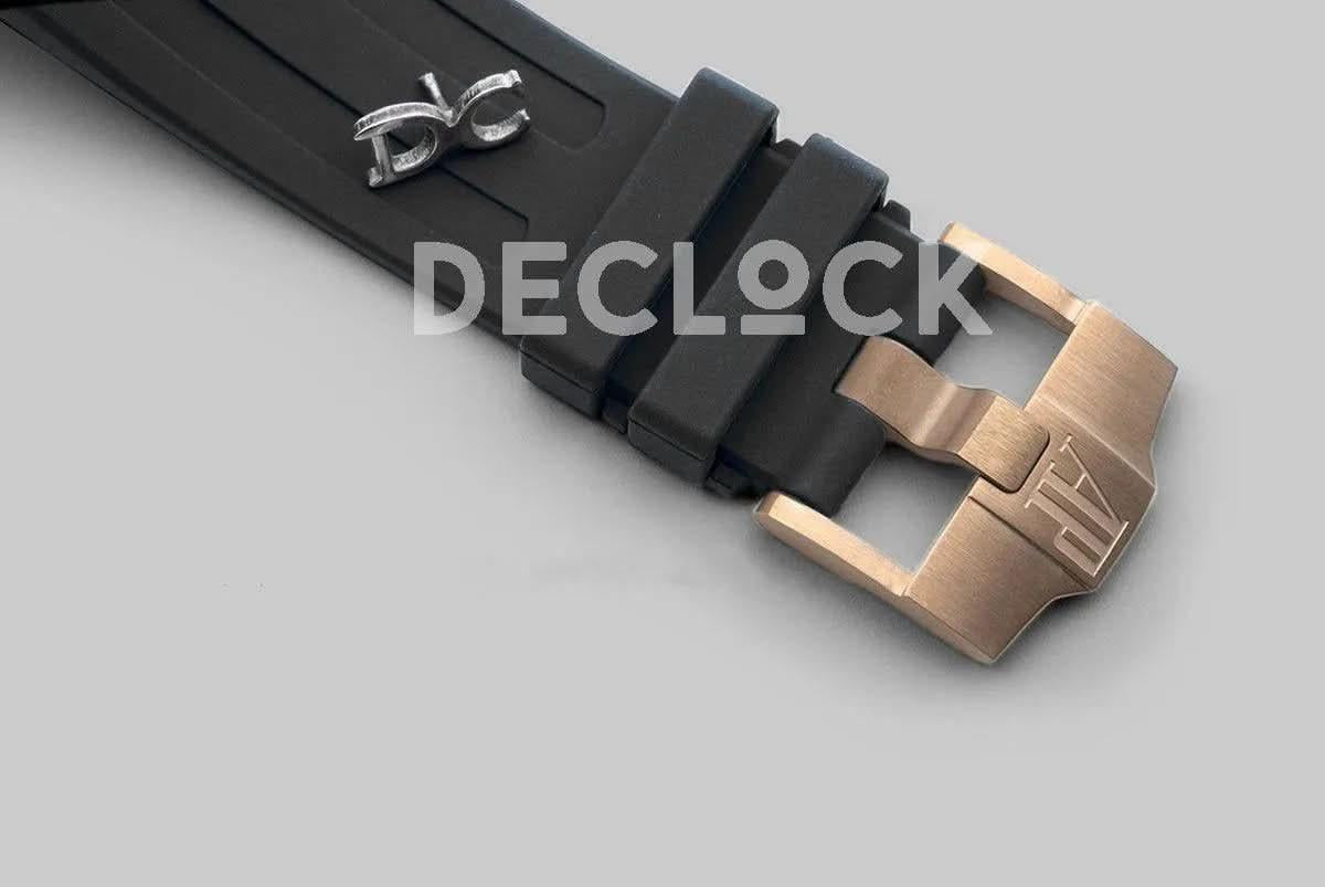 Replica Audemars Pigeut Royal Oak 15202 Rose Gold Blue Dial on Black Rubber Strap |  Declock.