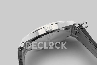Replica Audemars Pigeut Royal Oak 15202 Steel Black Dial on Black Leather Strap