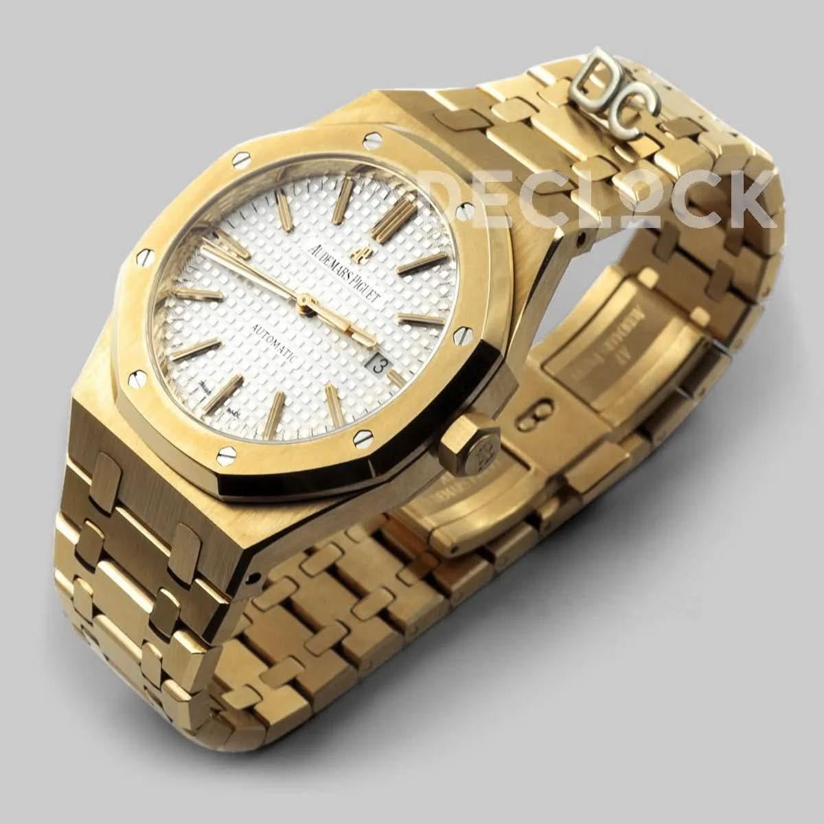 Replica Audemars Pigeut Royal Oak 15400 Gold White Dial |  Declock.