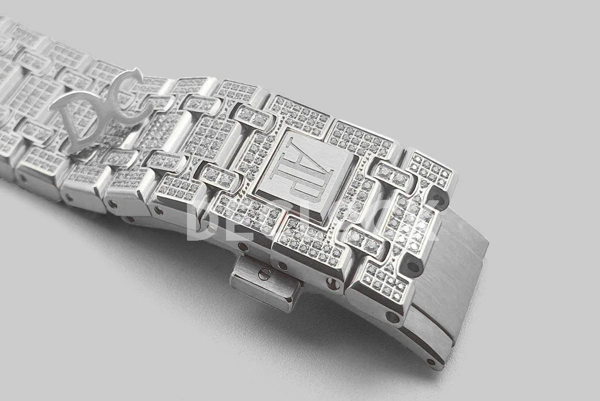 Replica Audemars Pigeut Royal Oak 41mm 15402OR Full Diamond Paved In Steel on Bracelet