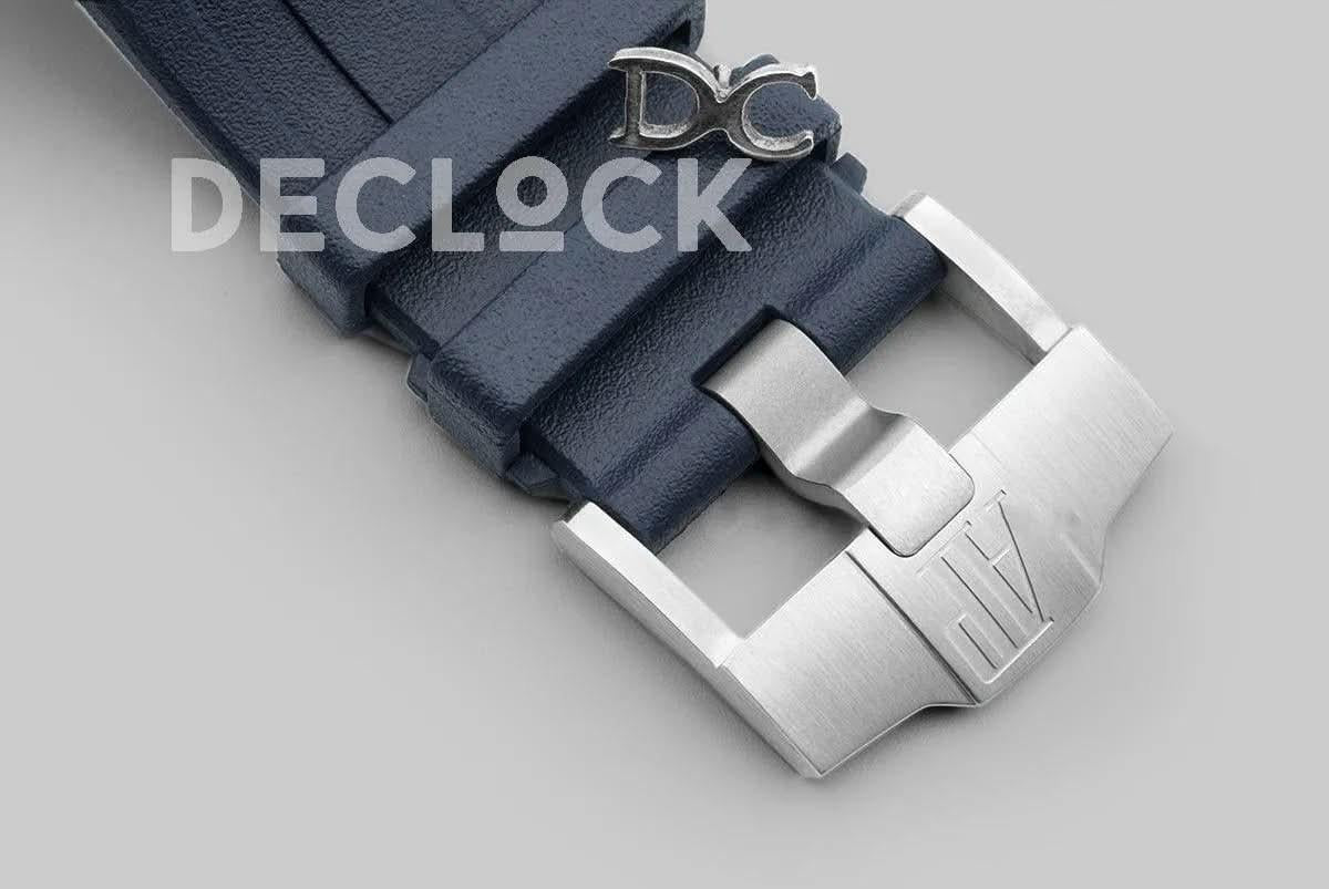 Replica Audemars Pigeut Royal Oak Offshore Diver Chronograph in Blue |  Declock.