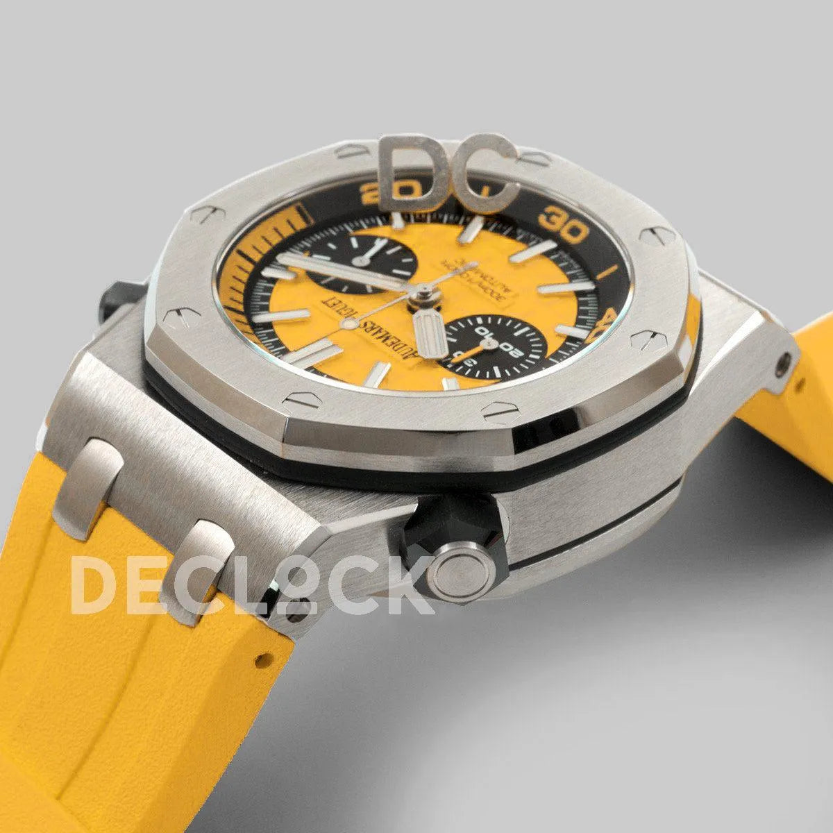 Replica Audemars Pigeut Royal Oak Offshore Diver Chronograph in Yellow