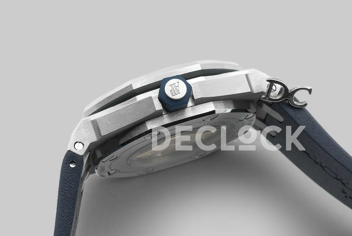 Replica Audemars Pigeut Royal Oak Offshore Diver Steel Blue Dial 15710ST SIHH 2017