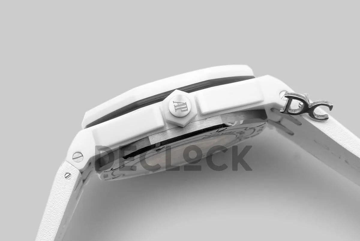 Replica Audemars Pigeut Royal Oak Offshore Diver White Ceramic 15710ST