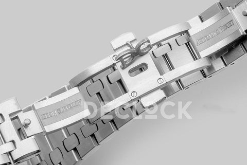 Replica Audemars Pigeut Royal Oak Offshore Grey Themes 2014 on Steel Bracelet - Replica Watches