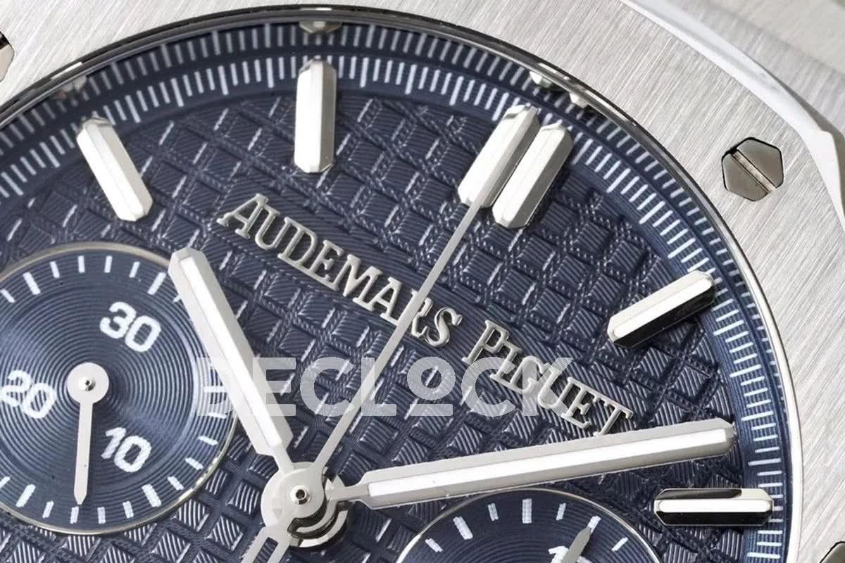 Replica Audemars Pigeut Royal Oak Self-Winding Chronograph Blue Dial in Steel |  Declock.
