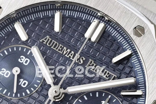 Replica Audemars Pigeut Royal Oak Self-Winding Chronograph Blue Dial in Steel |  Declock.