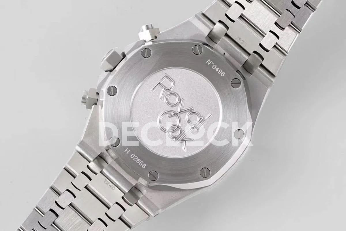 Replica Audemars Pigeut Royal Oak Self-Winding Chronograph White Dial in Steel |  Declock.