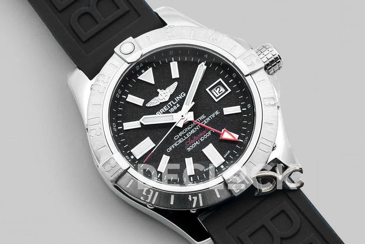 Replica Breitling Avenger II GMT Black Dial in Steel on Rubber Strap |  Declock.