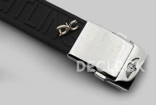 Replica Breitling Avenger II GMT Black Dial in Steel on Rubber Strap |  Declock.