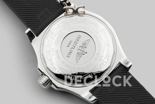 Replica Breitling Avenger II GMT Black Dial in Steel on Rubber Strap |  Declock.